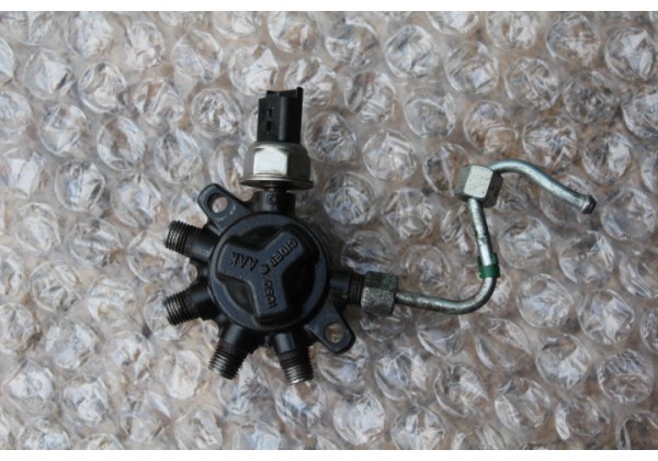 Рампа форсунок  DELPHI R9144Z010C/D, Сценік 2, Меган 2, Кенго, Кліо 2, 8200057232, 8200584032